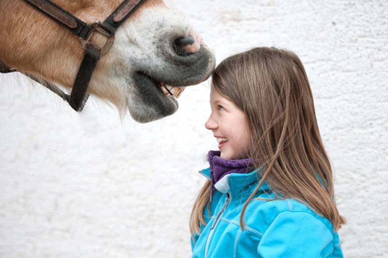 equitazione bambini: controindicazioni e benefici