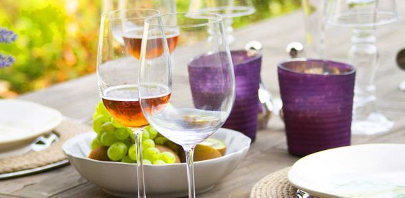 Accostamento del vino a tavola, le regole base del sommelier